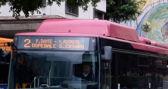 Scuola, abbonati al bus fin dal primo giorno