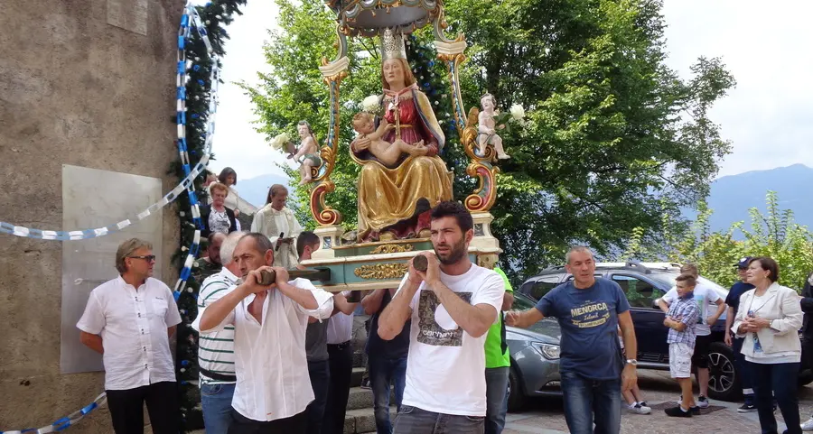 La “Madonna de Settember” a spalla, la tradizione vive
