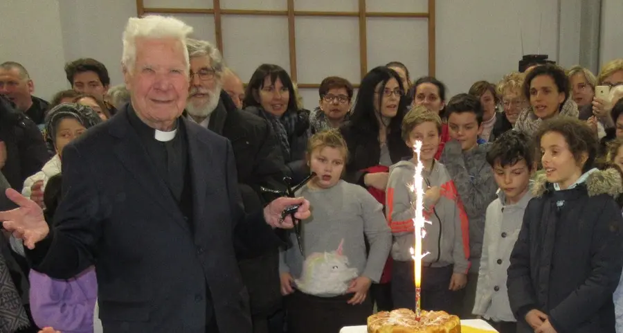 Cristo Re, festa a don Avi per i suoi 101 anni