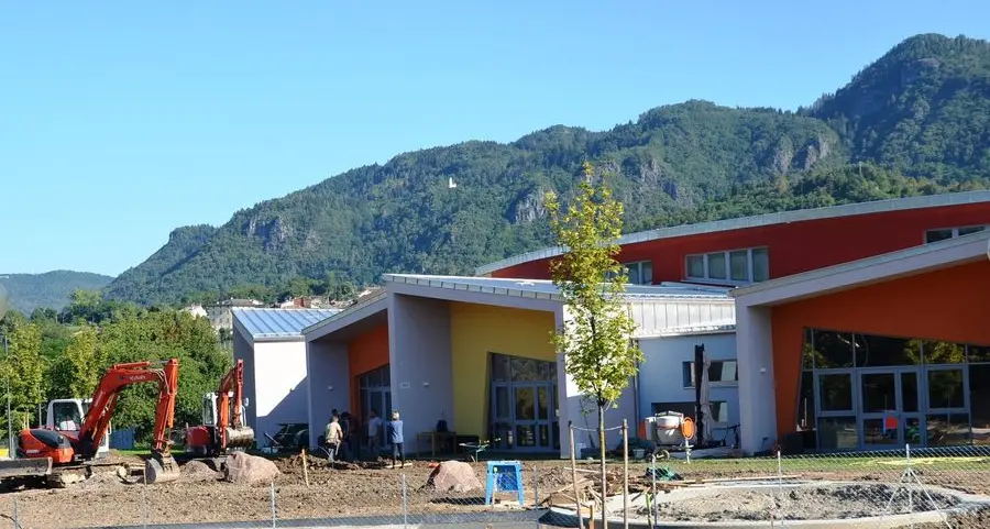Nuovo prato alla scuola d’infanzia