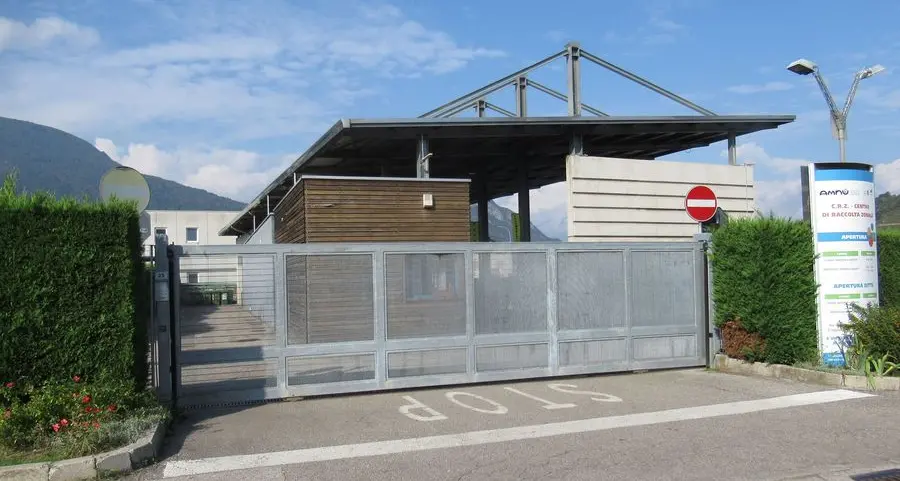 «Cassonetti, la gestione di Amnu è inadeguata»