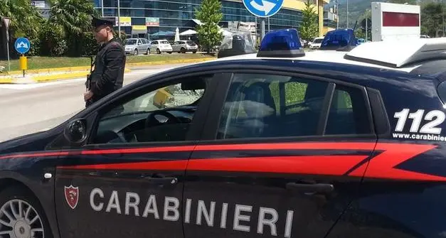 Fermati due automobilisti con una patente falsa rilasciata in Grecia