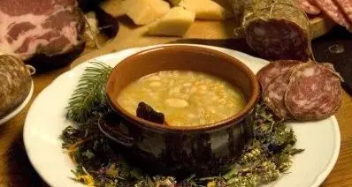 Vecchie ricette contadine nei piatti di sei ristoranti
