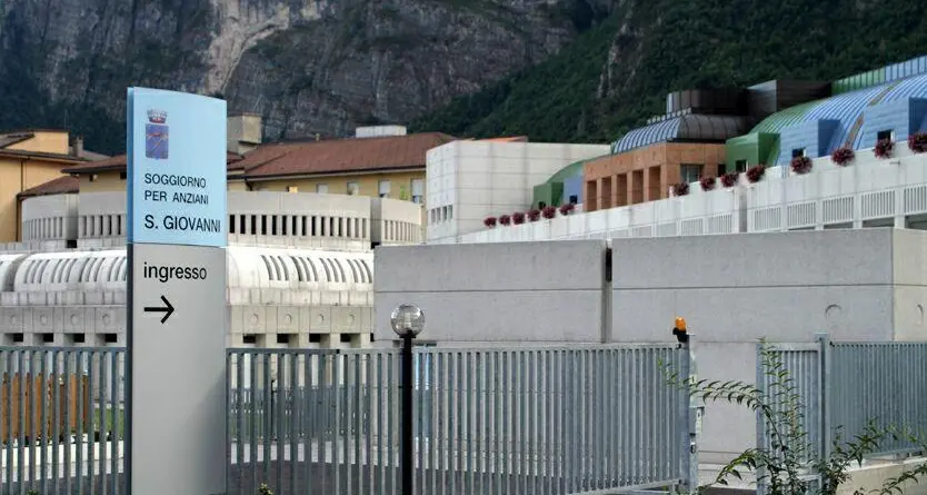 «San Giovanni a rilento»: Partecipa accusa