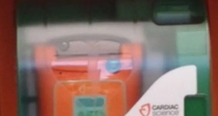 Un defibrillatore buono per tutti