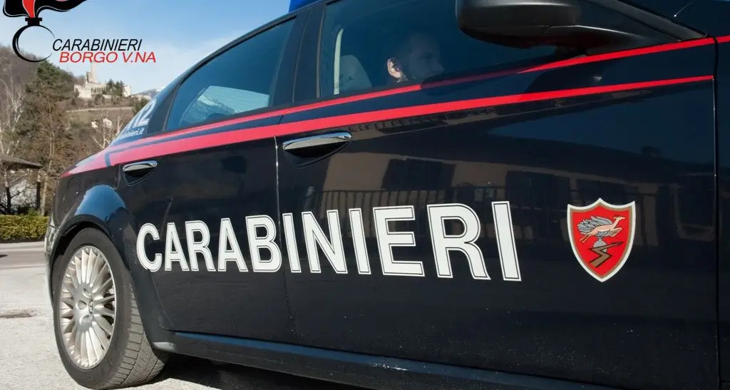 La lite finisce a calci e pugni, un arresto a Piné