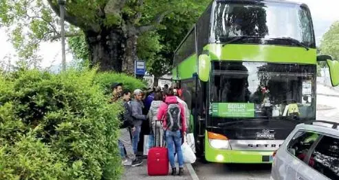 Episodio di razzismo sul bus: «Allontanato perché di colore»