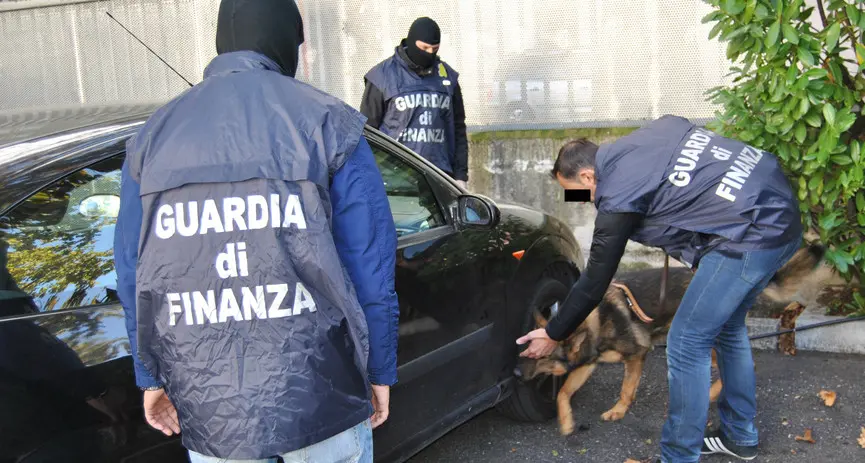 Il Fisco ora chiede le tasse ai trafficanti