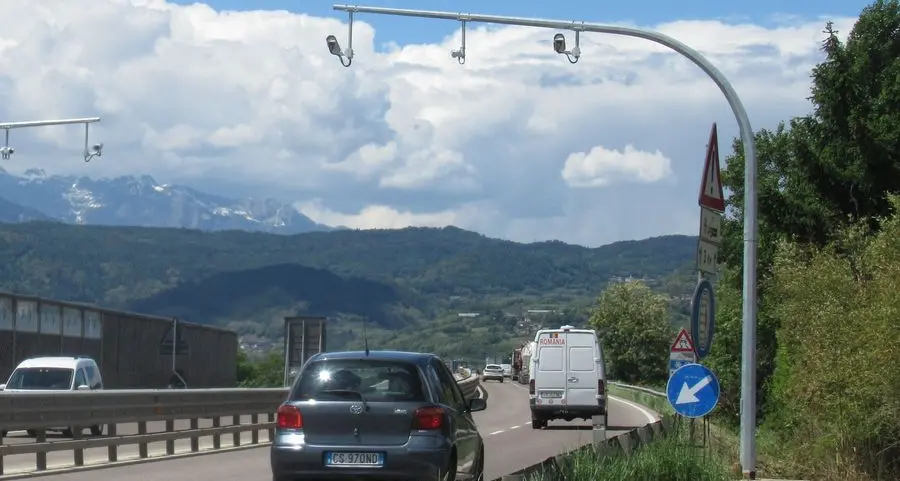 Barriere fonoassorbenti lungo la statale