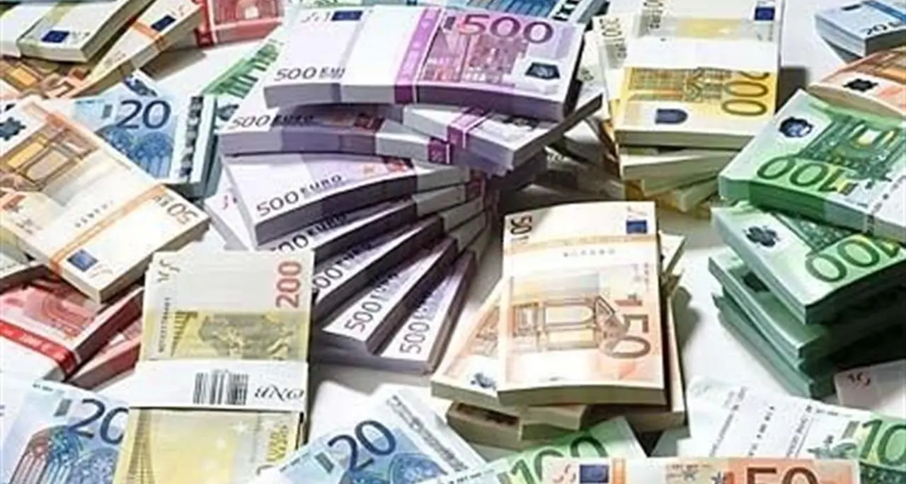 Spariscono i soldi della zia: lite in tribunale fra i nipoti