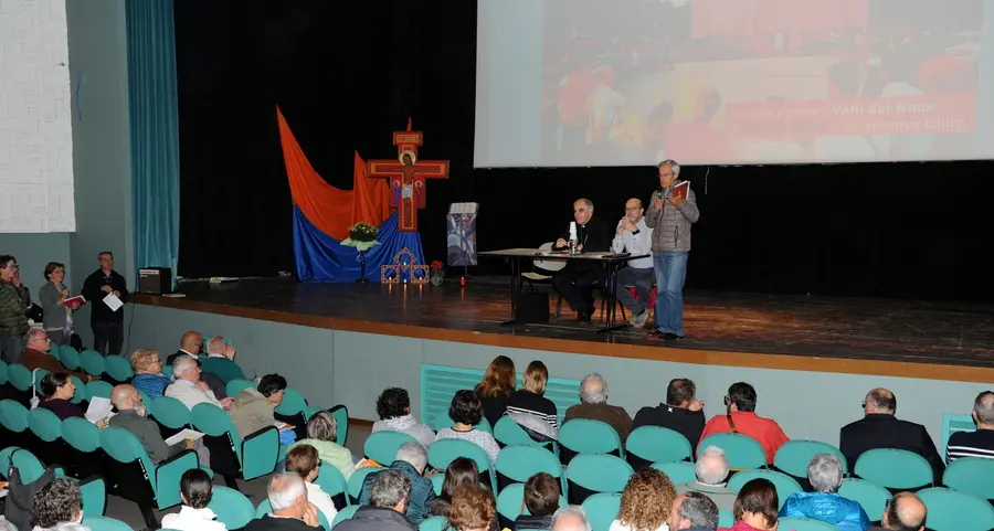 Cles, in 450 al teatro per l’Assemblea pastorale con Tisi