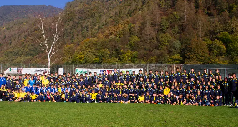 Una castagnata per 250 ragazzi perginesi