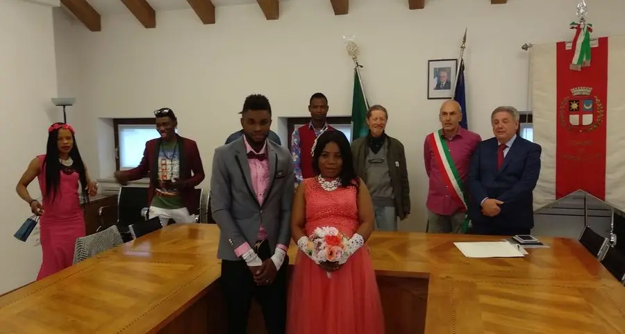 Le nozze dei migranti nigeriani