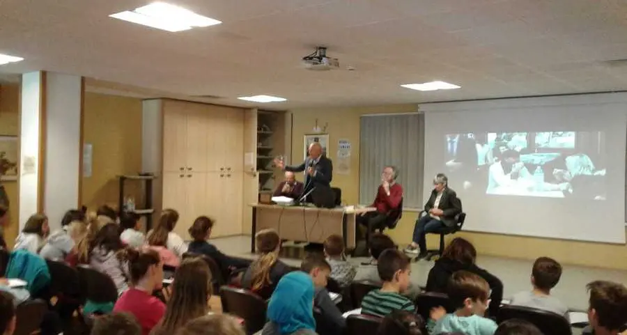 La corretta alimentazione arriva sui banchi di scuola