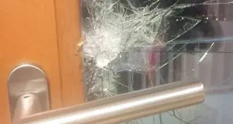 Ladri in azione in via Cervara, il colpo seguito in diretta dal telefonino
