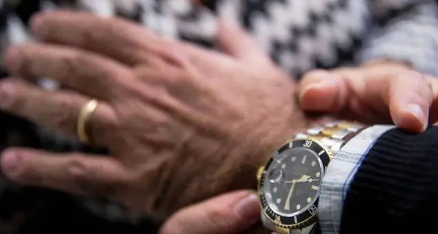 Bolzano, colpi a raffica della ladra di orologi
