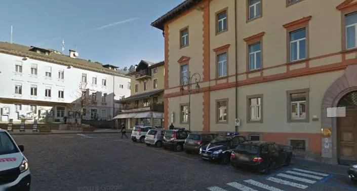 Le zebrate in piazza Verdi non si cambiano