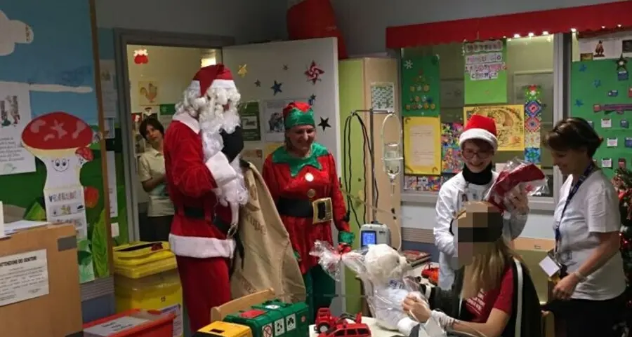 Babbo Natale arriva anche in corsia