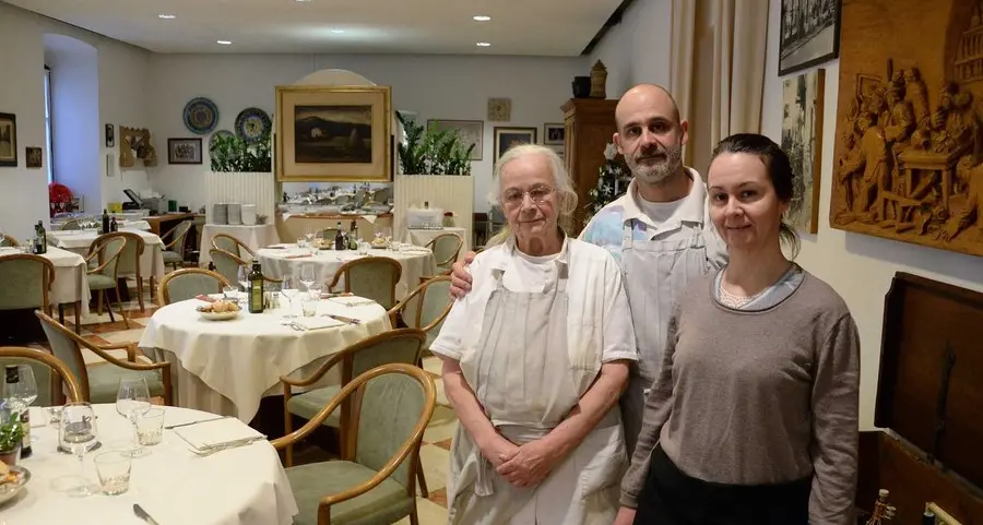 La famiglia Decarli lascia l’Orso Grigio