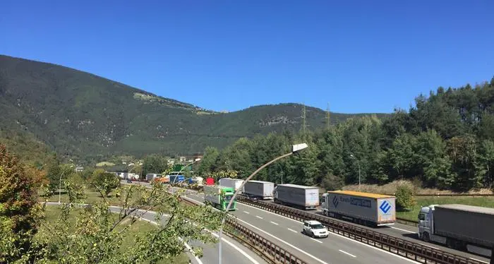 Brennero, aumenta il passaggio di tir nel 2018: +7,8%