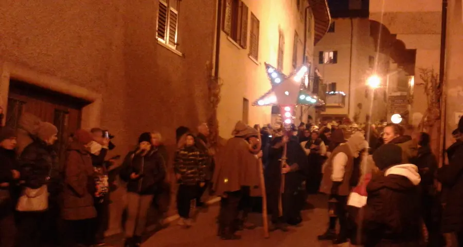 Canta della Stella con gli ultimi cori natalizi a Faedo