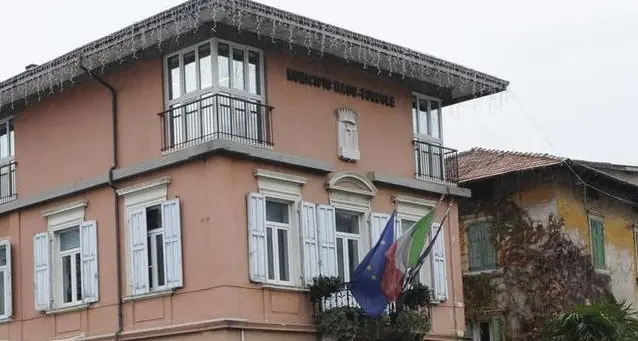 Residenti, Nago-Torbole stabile