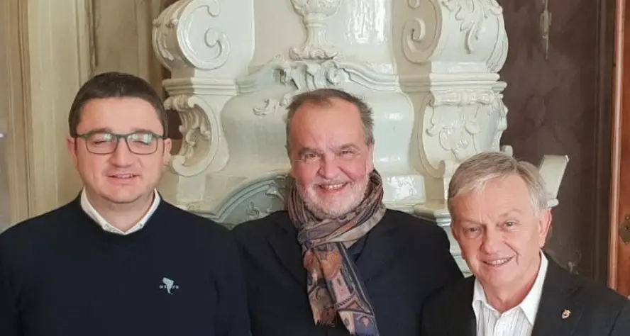 «Calderoli a Palazzo Trentini visita istituzionale o di partito?»