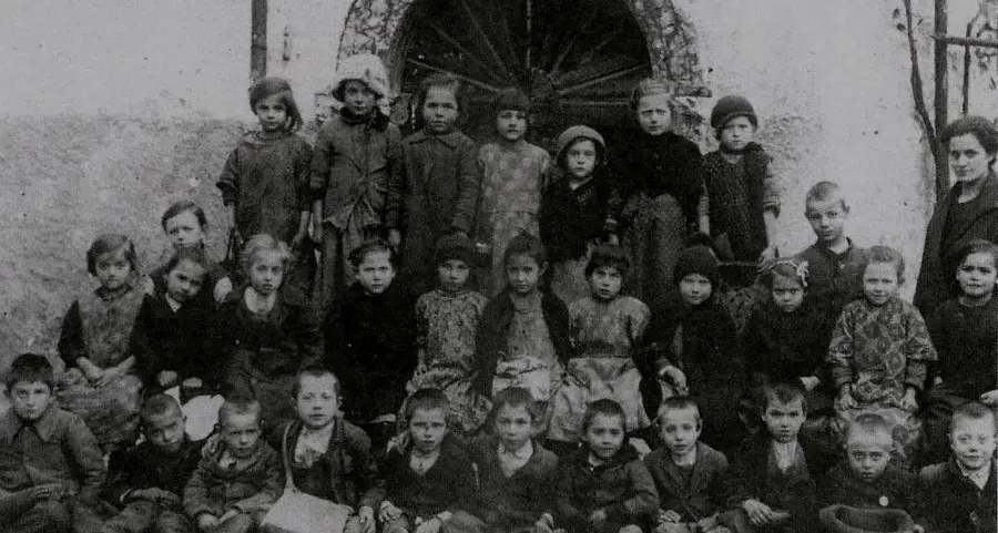 Il Museo della scuola cerca foto di classe