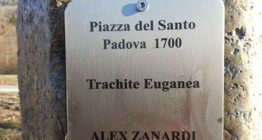 A Canezza un paracarro ora è dedicato a Zanardi