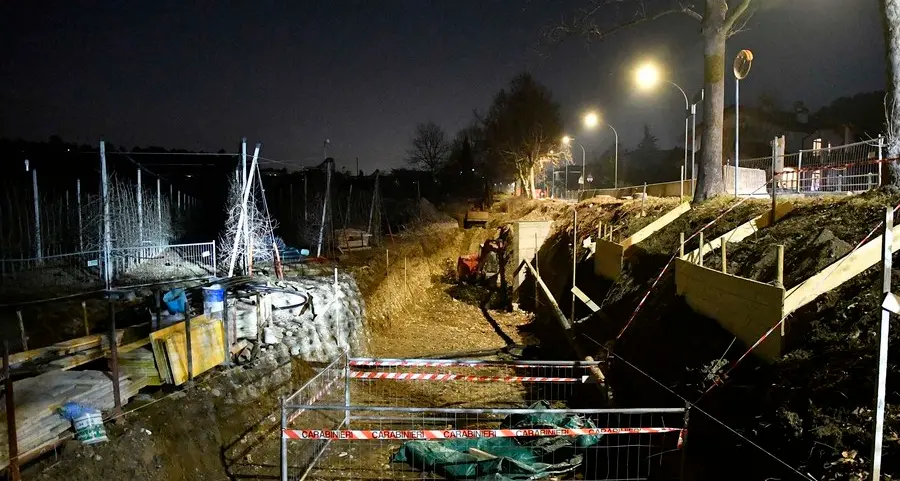 Marco, spunta una bomba nel cantiere del sottopasso