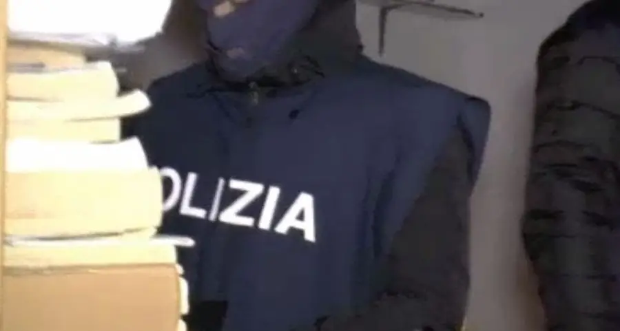 Attentati in Trentino, arrestati 7 anarchici
