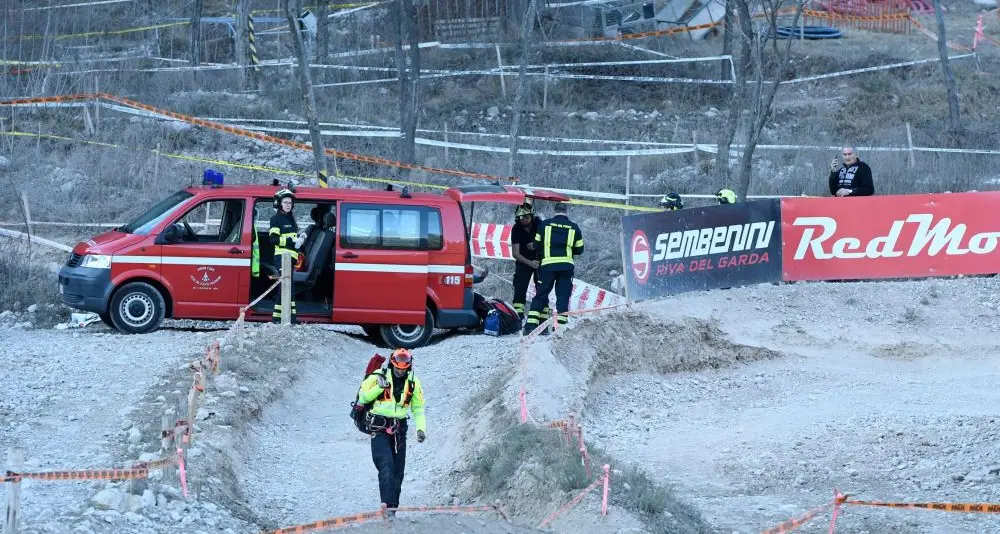 Malore mentre fa enduro, motociclista muore a Pietramurata