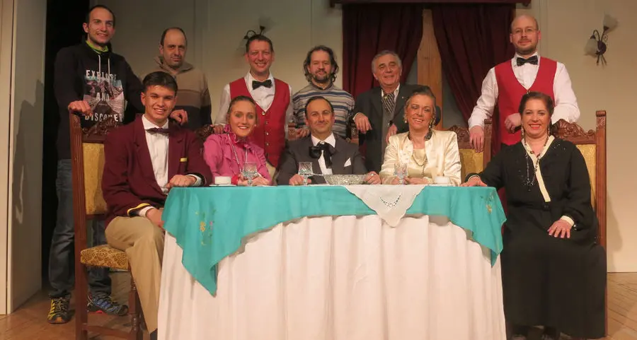 A teatro di pomeriggio, a Romeno si può