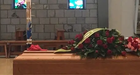 Sesto Pusteria, primo funerale celebrato da una donna