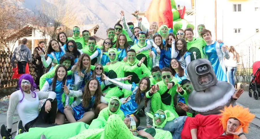 Oltre mille figuranti a Storo per chiudere il Carnevale