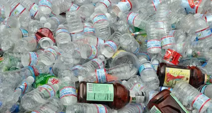 Mori apripista a in Trentino della guerra alla plastica