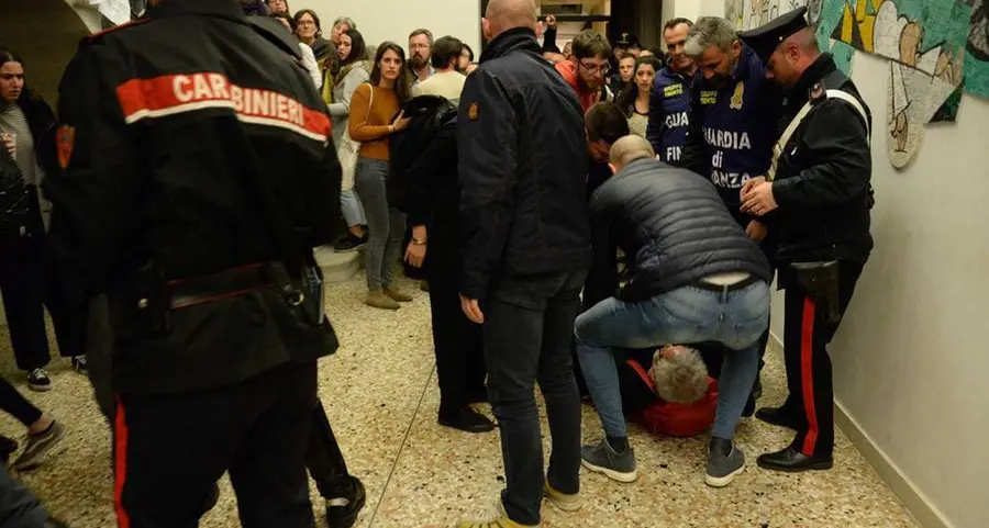 Scontri al convegno, la Provincia: \"Forzate due porte a vetri. Lo mostrano le telecamere\"