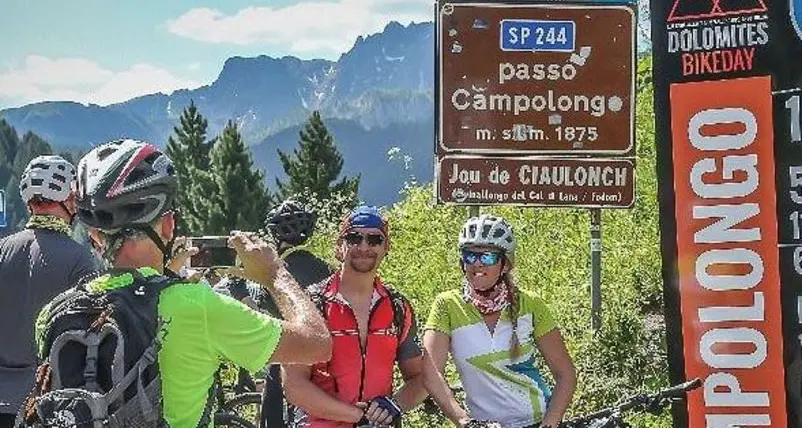Il percorso della Dolomites Bike Day è orfano di Canazei