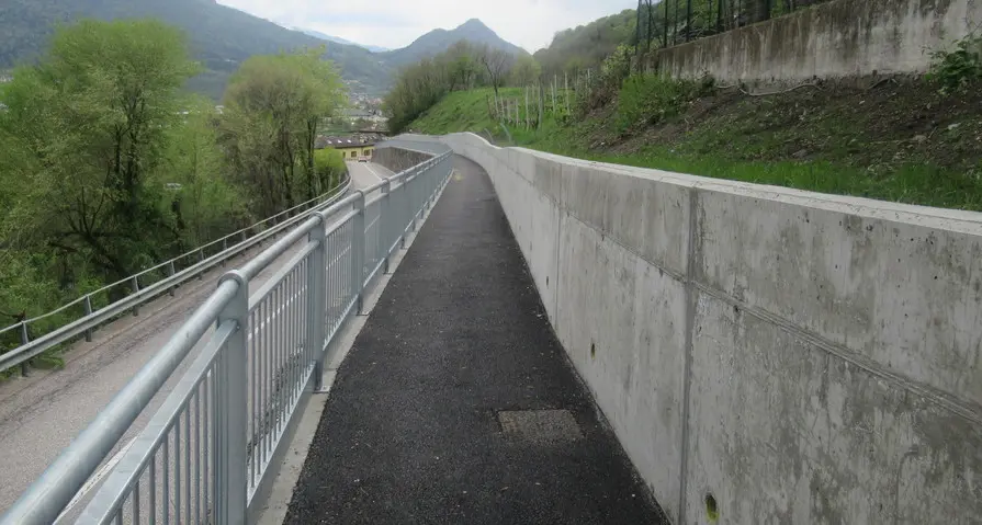 Serso ora ha il marciapiede