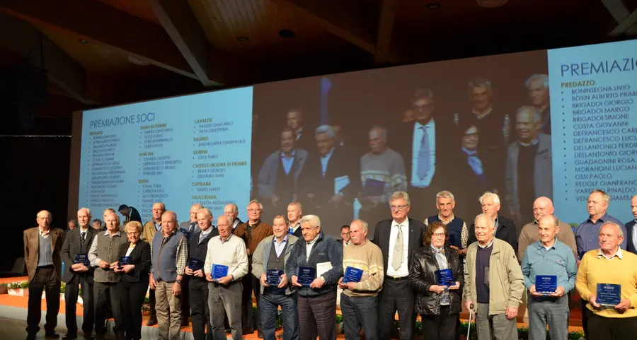 La Rurale di Fiemme premia 44 soci fedeli da mezzo secolo