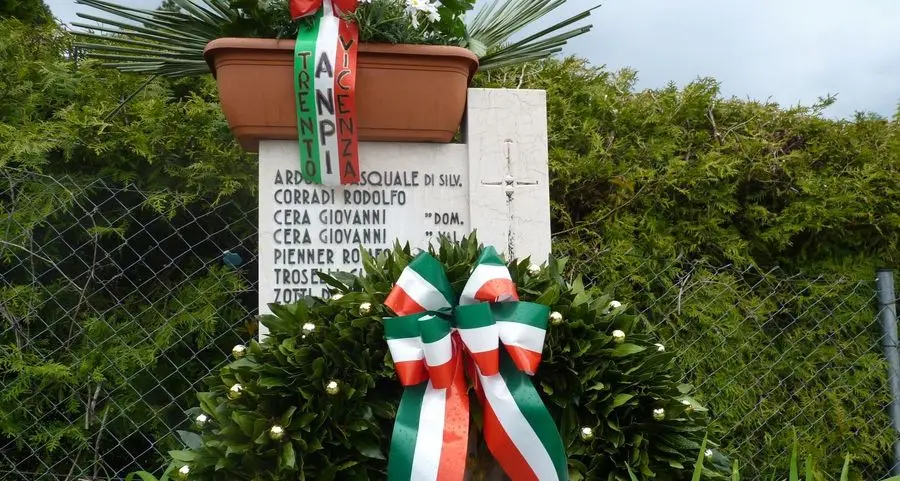 Strage nazista, cerimonia con corona dell’ex sindaco