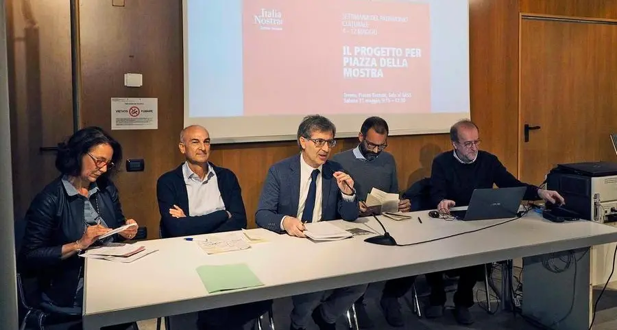 Piazza Mostra, Italia Nostra accusa: «Pensano alle auto, non alla storia»