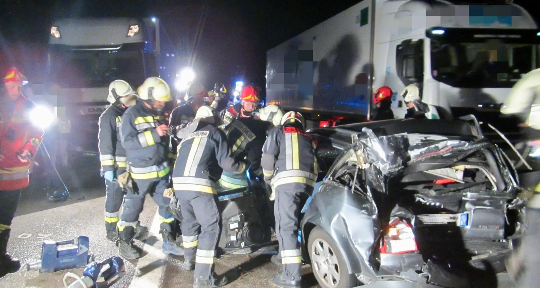 A22, tamponamento nella notte a Chiusa: due feriti gravi