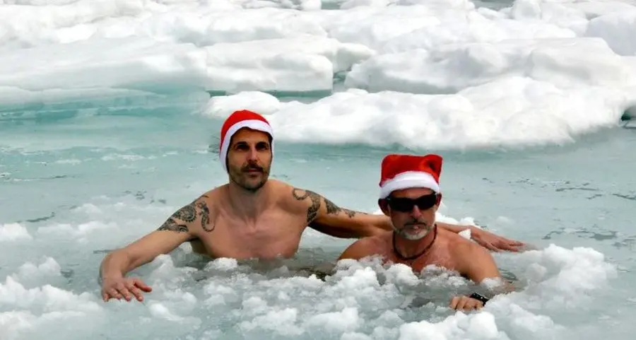 Tuffo tra i ghiacci di Erdemolo