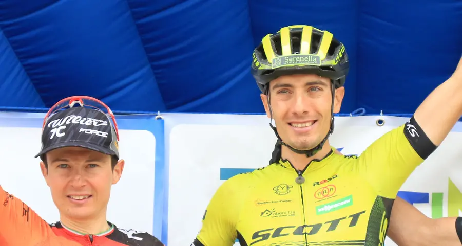 Nella 100 km dei Forti Longo cede solo a Ragnoli