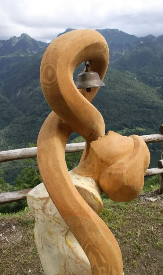 Antipasto di storia e arte per il “Simposio del legno”