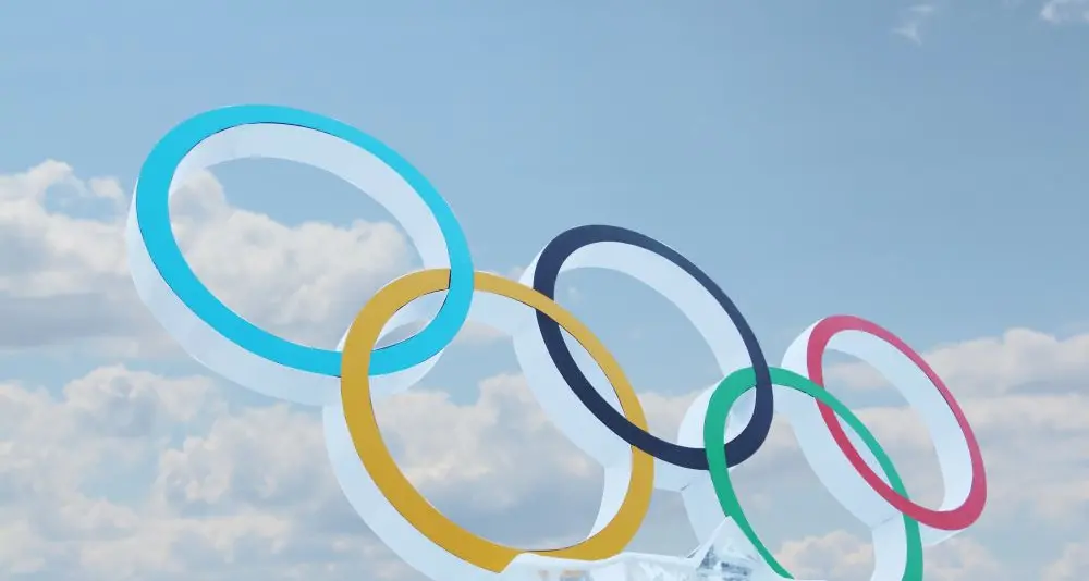 Olimpiadi 2026, Giorgetti si sbilancia: «Se non sbagliamo, vinciamo noi»