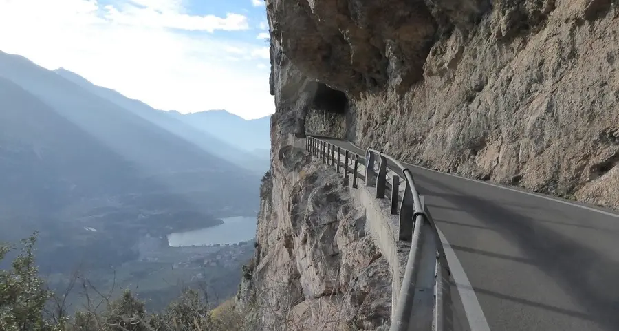 Lavori in vista sulla strada Ranzo-Castel Toblino