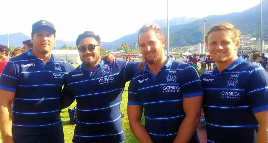 In mille a Pergine assieme agli azzurri Un successone il torneo “al tocco”