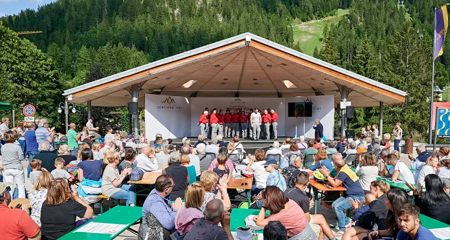 Festa a Campiglio per il compleanno del sentiero Vidi